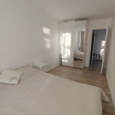 Cozy Newly Renovated Lejlighed